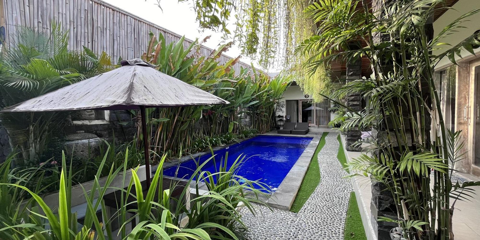 Pis Bolong Canggu 外观 照片
